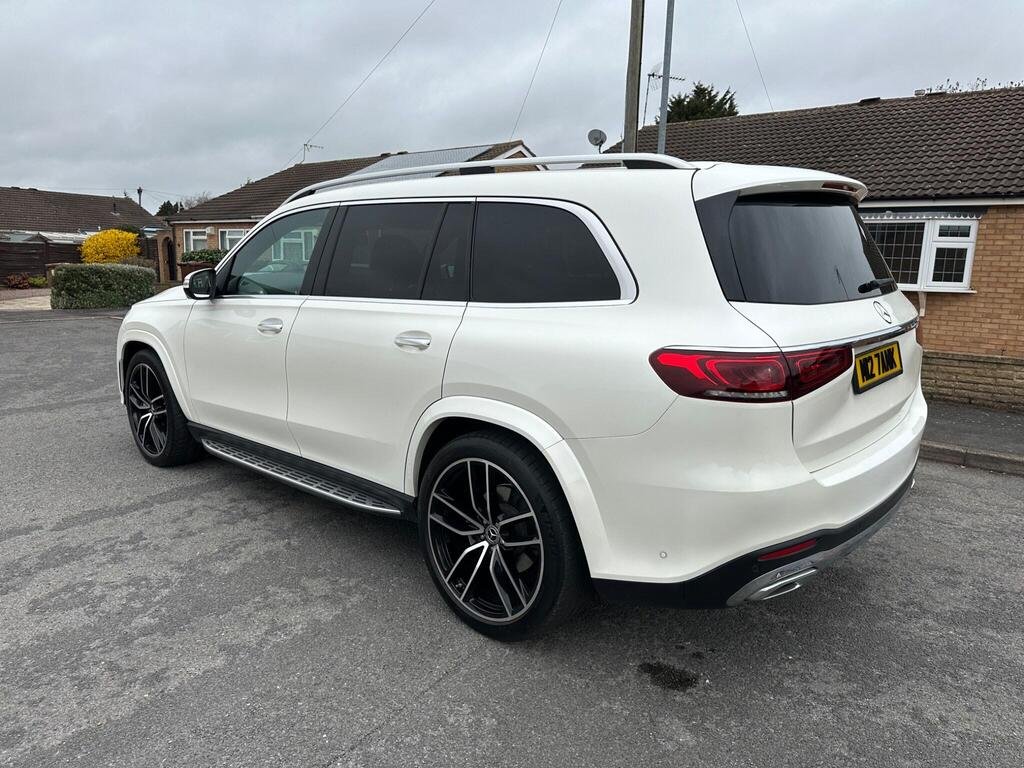
								2020 Mercedes-Benz GLS400d AMG Line full									