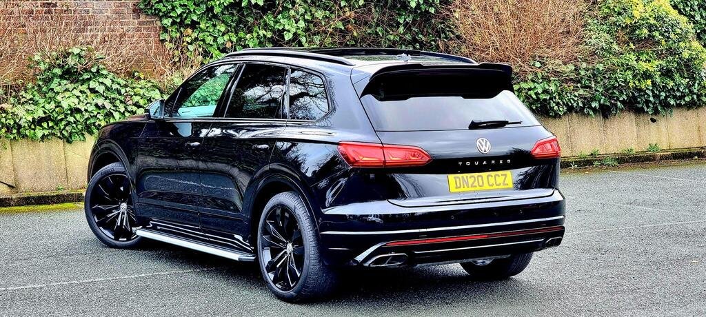 
								2020 Volkswagen Touareg TDI 4Motion full									
