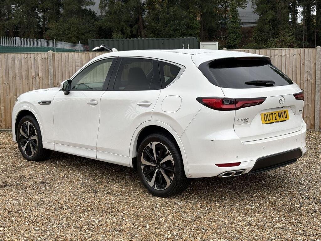 
								2022 Mazda CX-60 2.5e Skyactiv Takumi full									