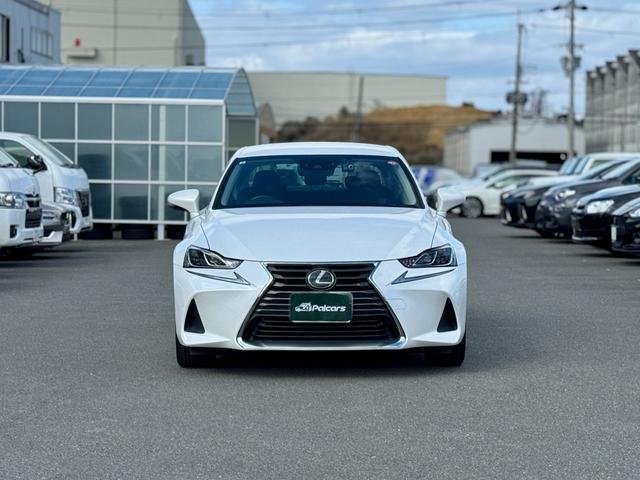 2019 Lexus IS350