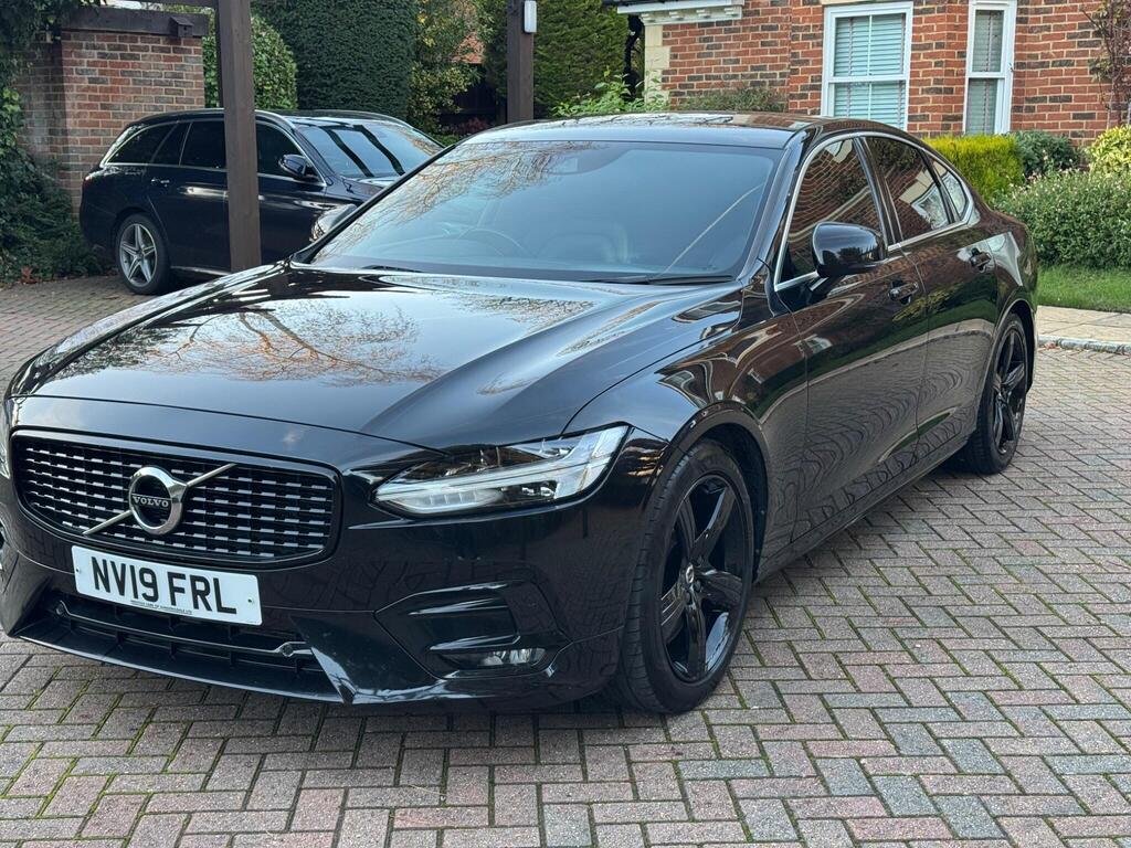 2019 Volvo S90 T4 R Design
