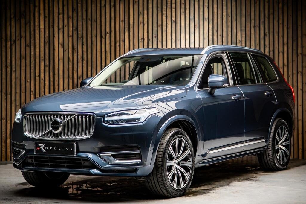 2022 Volvo CX90 B5 Inscription