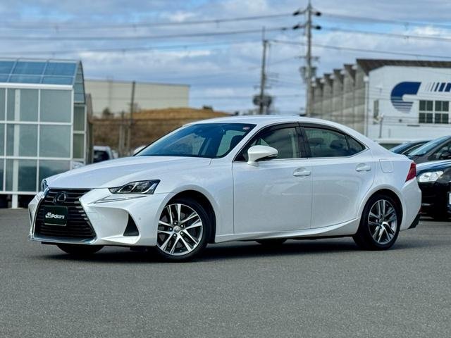 2019 Lexus IS350