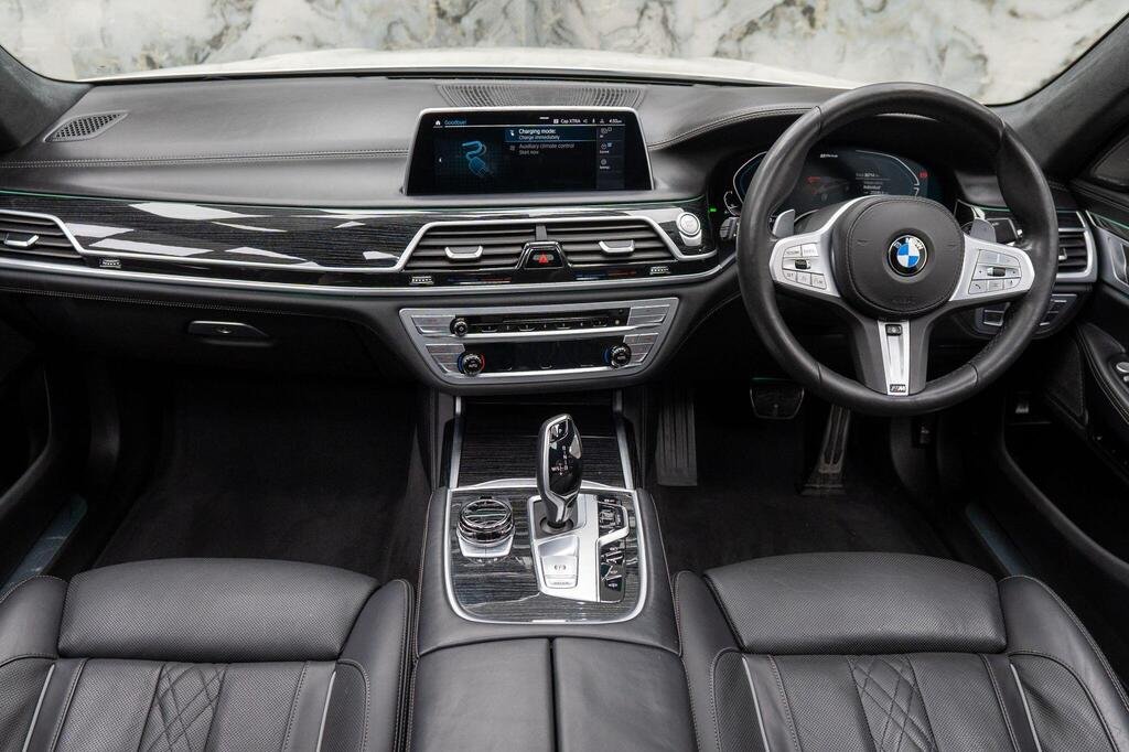 2019 BMW 7 Series 745Le xDrive M Sport