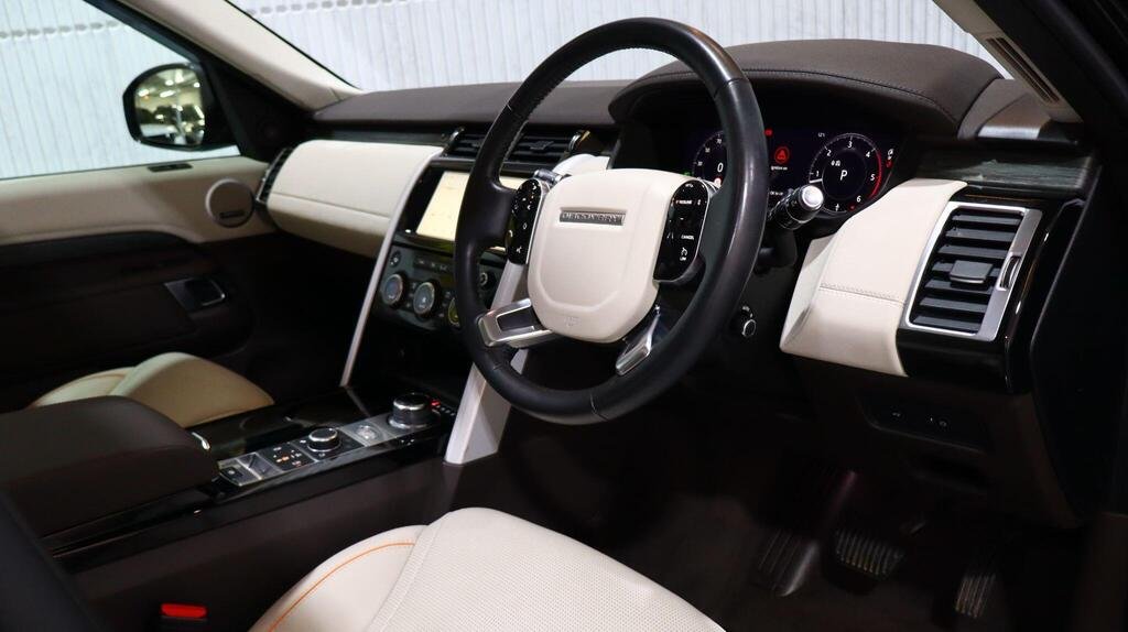 2020 Land Rover Discovery SD4 HSE
