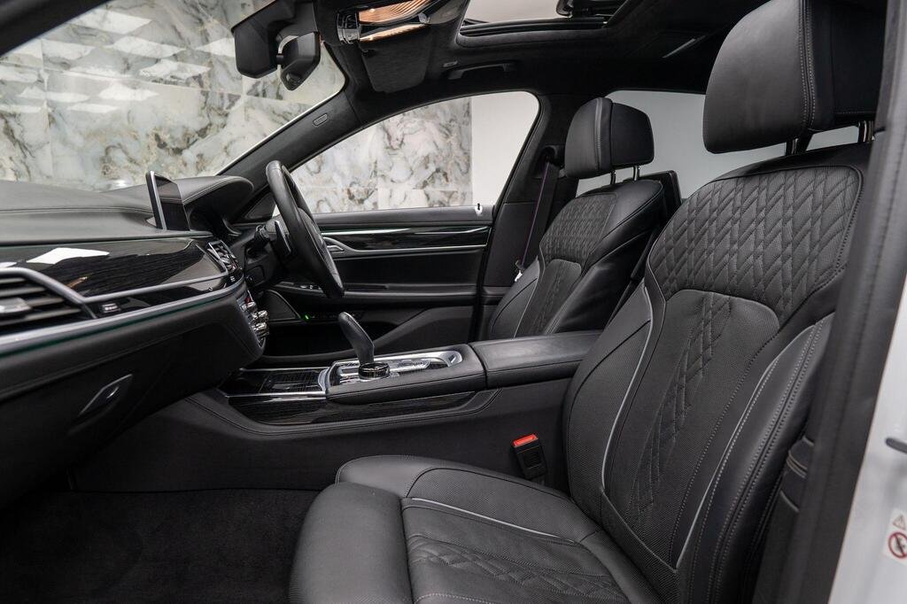 2019 BMW 7 Series 745Le xDrive M Sport