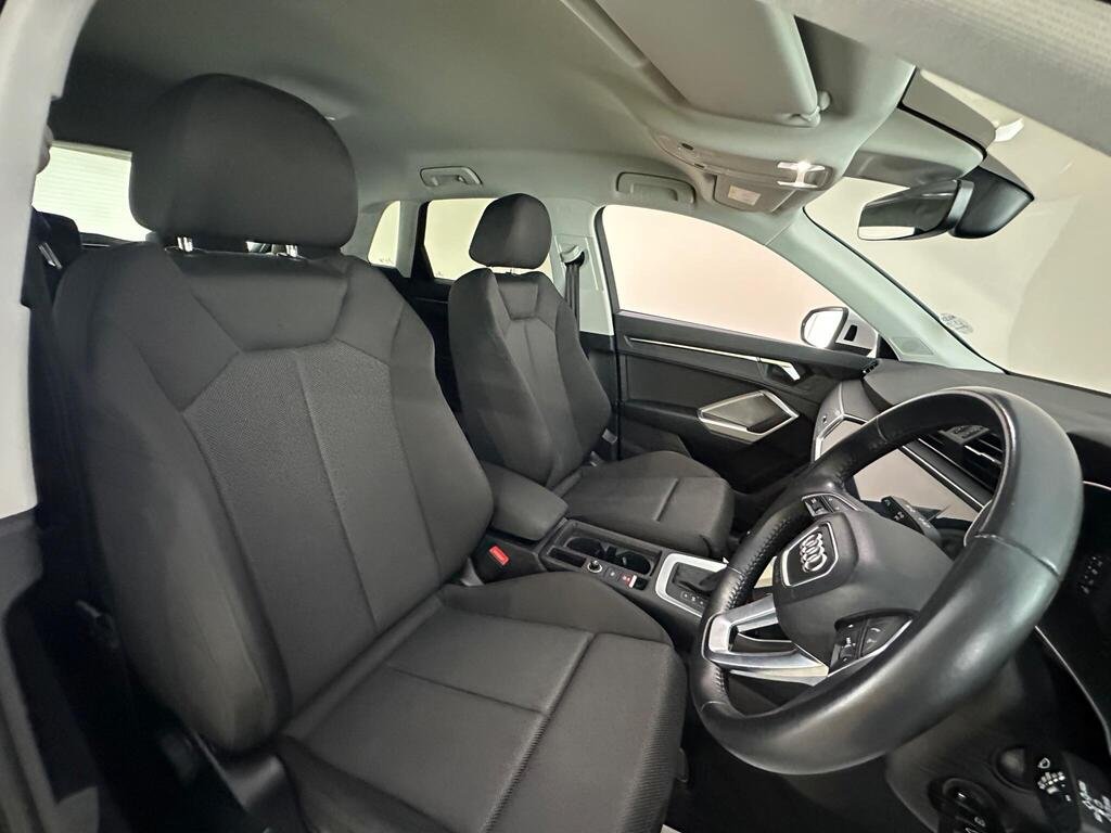 2020 Audi Q3 35 TDI Sport