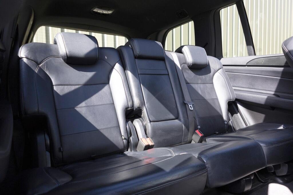 
								2019 Mercedes-Benz GLS350d AMG Line full									