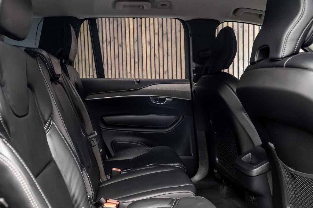 
								2022 Volvo CX90 B5 Inscription full									
