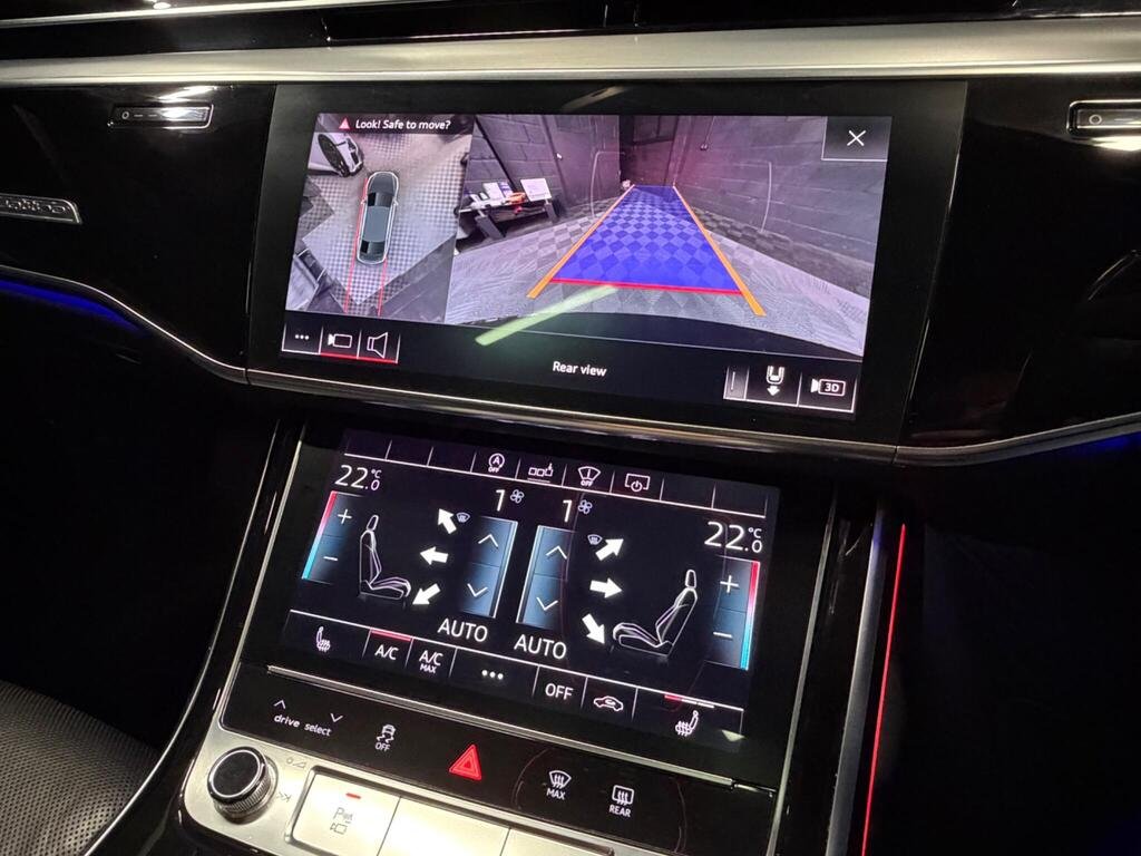 
								2020 Audi A8 50 TDI S Line full									