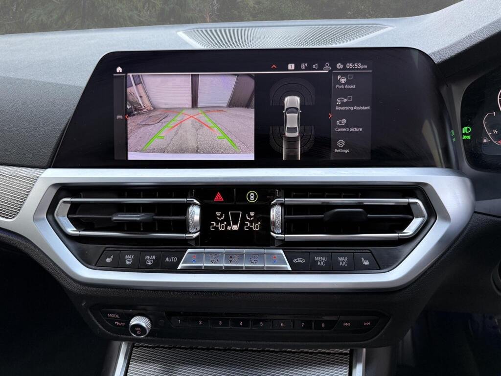 
								2019 BMW 3 Series 320i M Sport full									