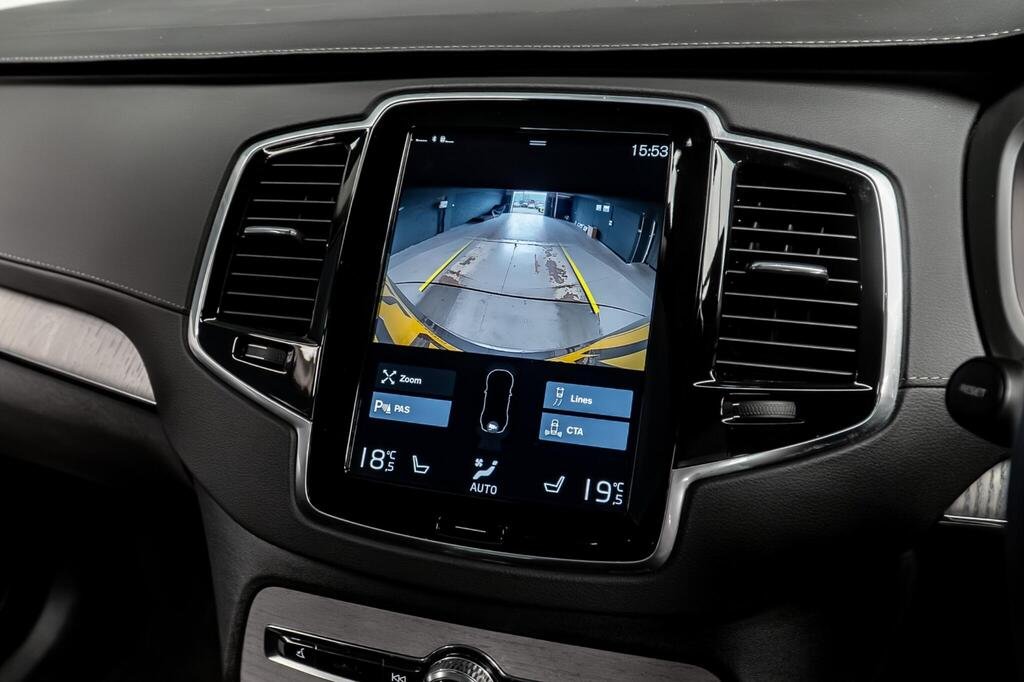 
								2022 Volvo CX90 B5 Inscription full									