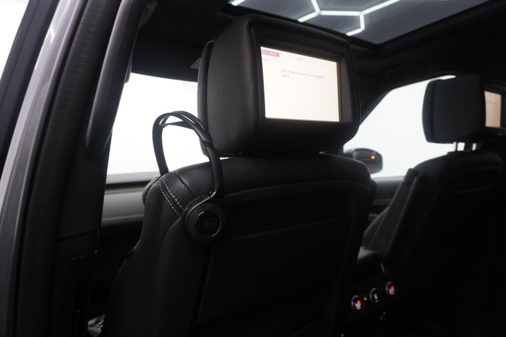 
								2020 Land Rover Discovery SD4 HSE Luxury full									