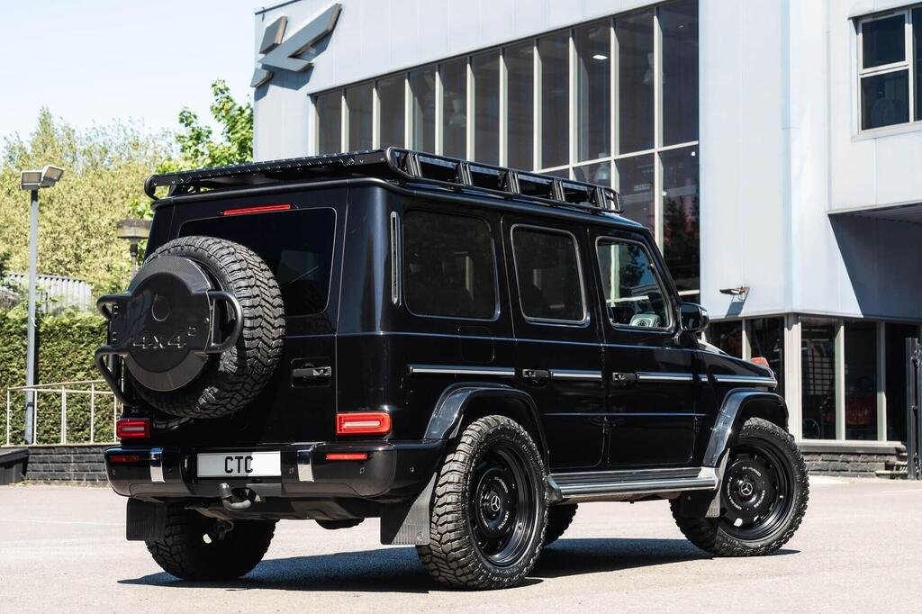 
								2023 Mercedes -Benz G400d AMG Line full									