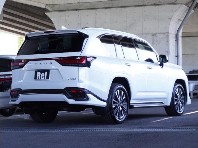 
								2025 Lexus LX600 full									