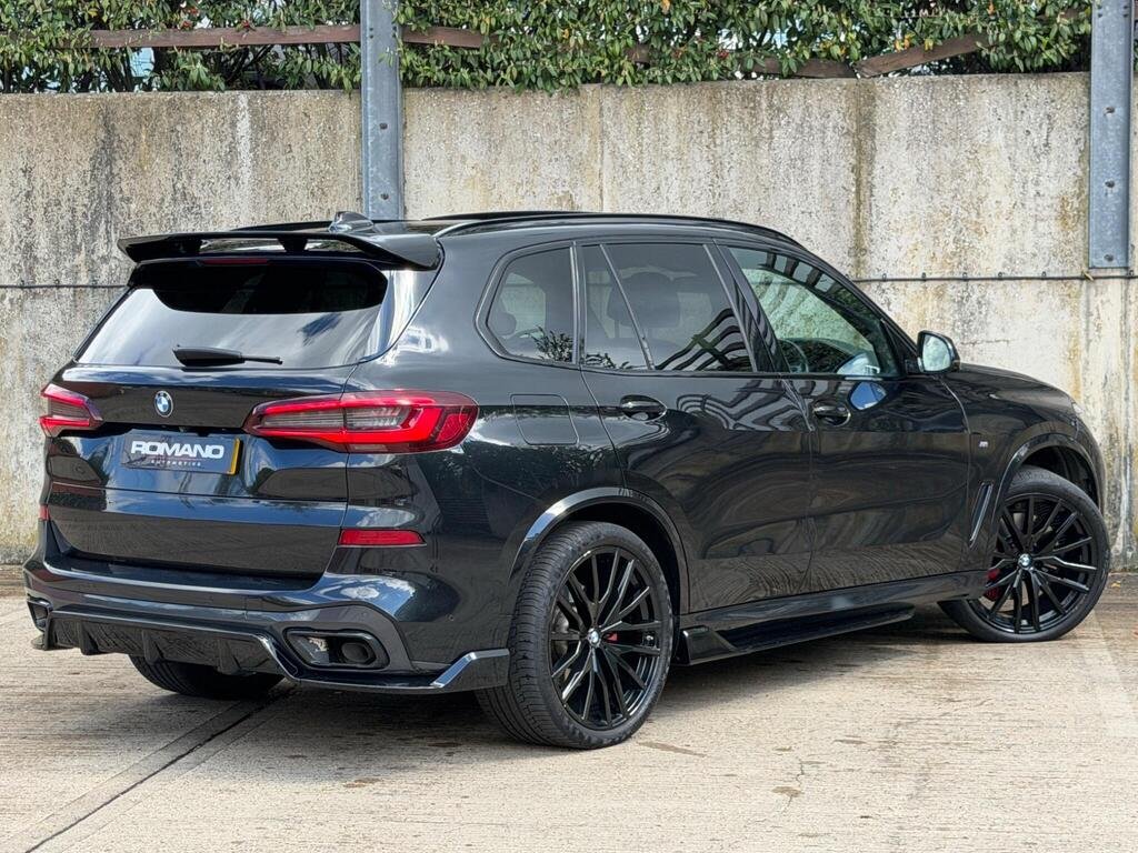 
								2022 BMW X5 30d M Sport xDrive full									