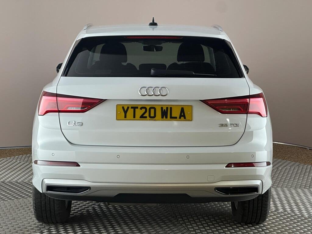 
								2020 Audi Q3 35 TDI Sport full									