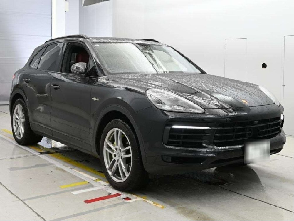 2020 Porsche Cayenne E-Hybrid