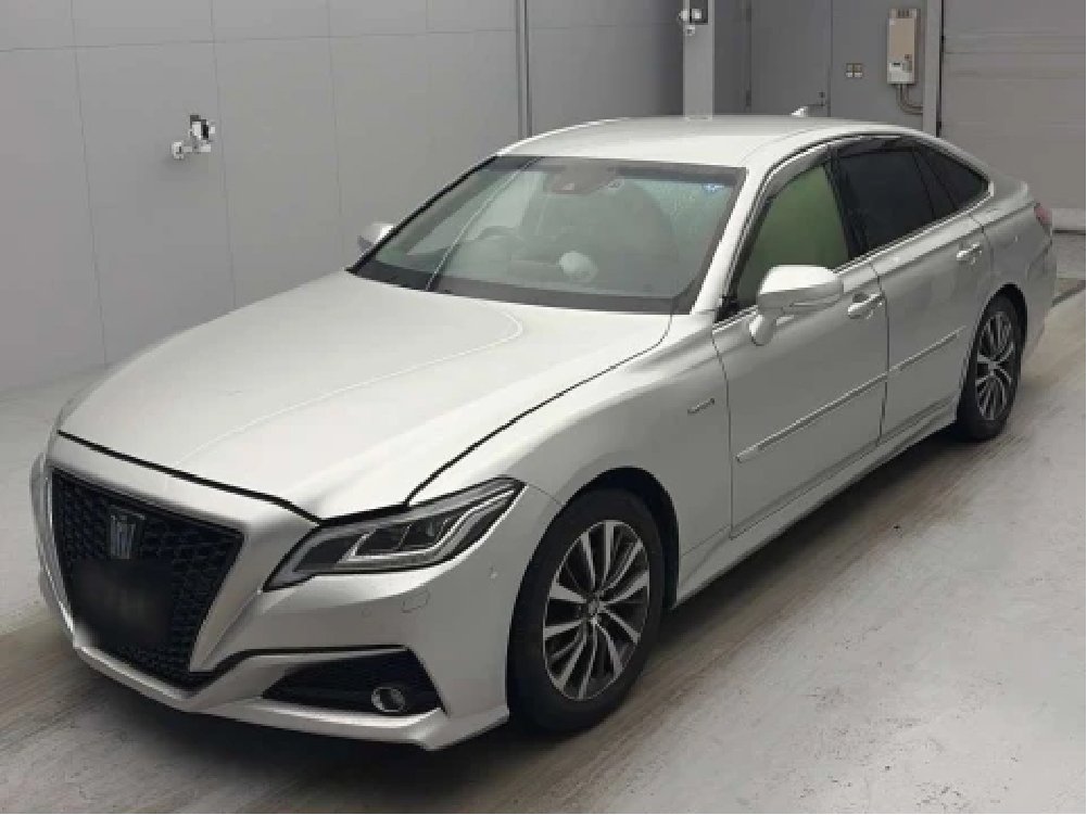 2019 Toyota Crown Hybrid G