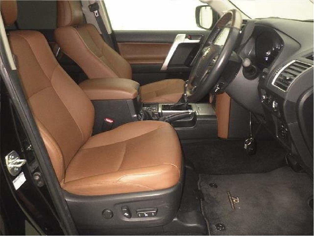 2021 Toyota Land Cruisier Prado TX-L 70th Anniversary