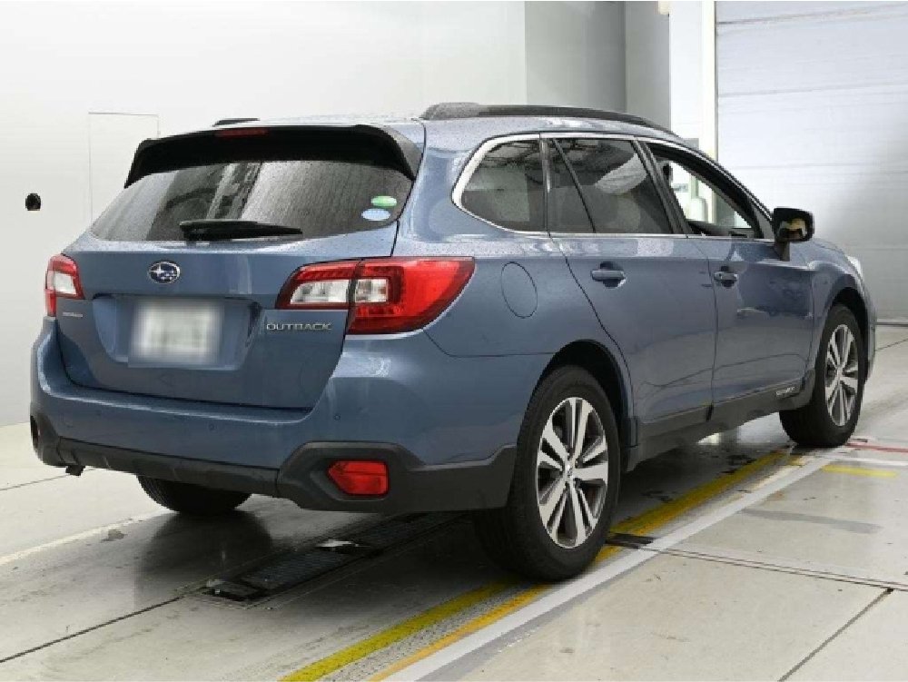 
								2019 Subaru Outback Legacy B Sport AWD full									