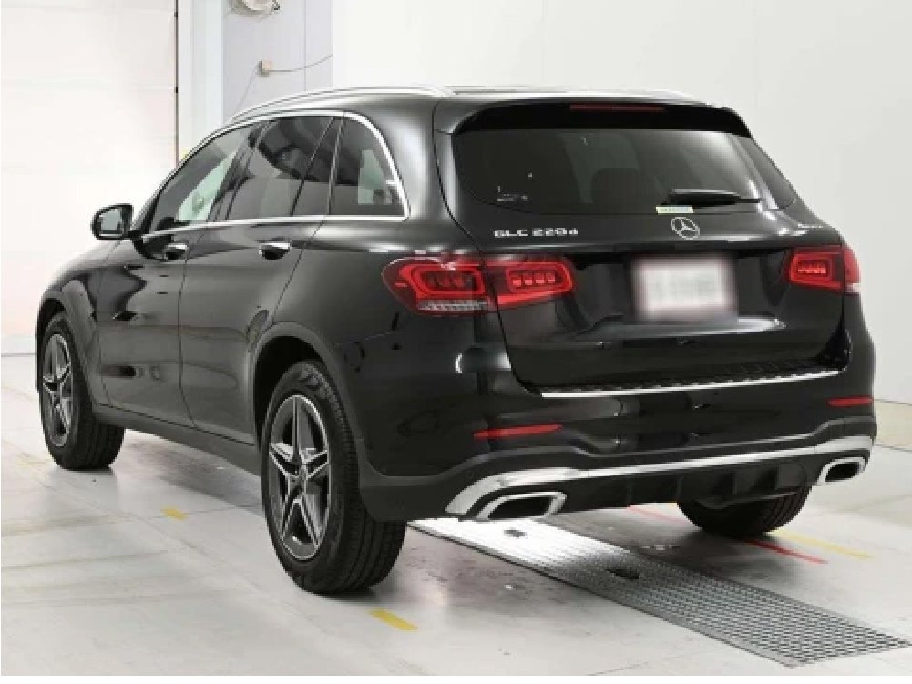 
								2021 Mercedes Benz GLC220d 4Matic AMG Line full									