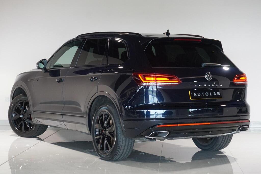 
								2019 Volkswagen Touareg 3.0 TDI R-Line full									