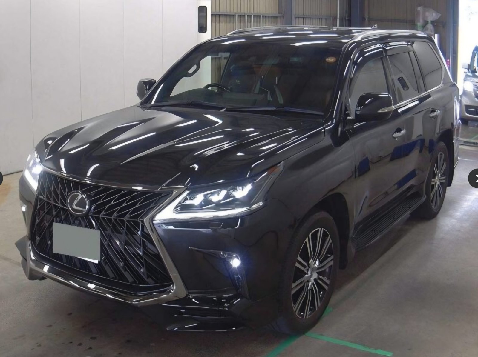 2020 Lexus LX570 Black Sequence