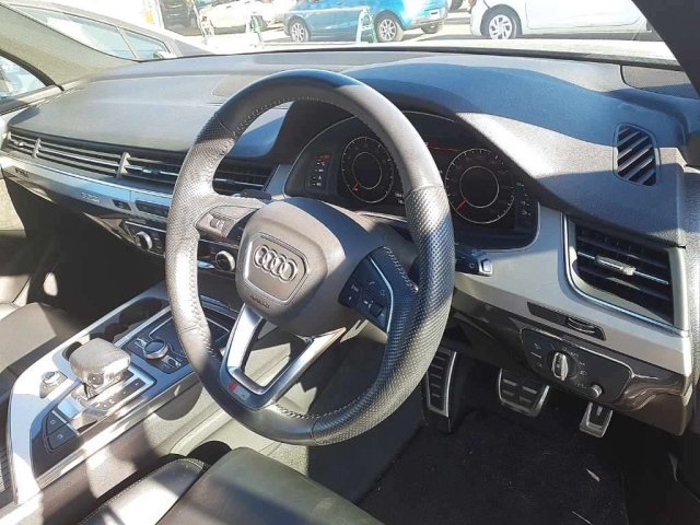 2019 Audi Q7 45 TFSI Quattro S Line