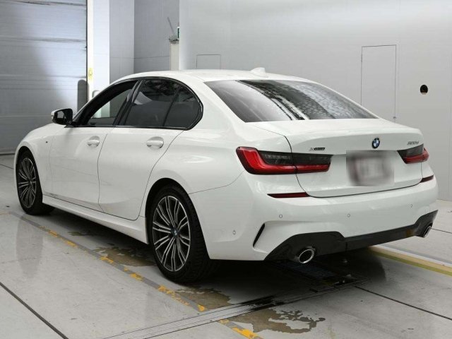 
								2021 BMW 3 Series 320d xDrive M Sport full									