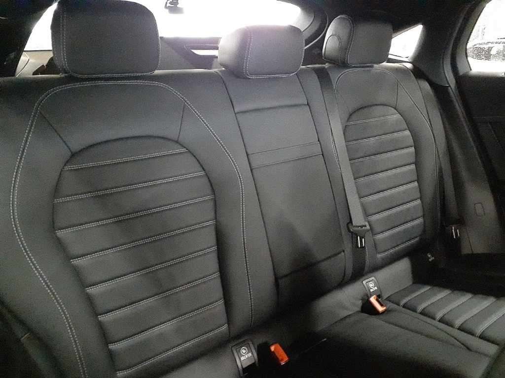 
								2021 Mercedes-Benz GLC220d Coupe 4Matic AMG Line full									