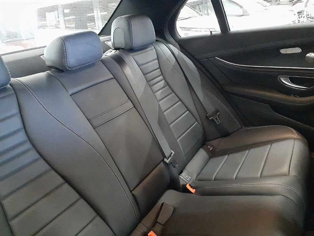 
								2021 Mercedes Benz E200 Sports Exclusive Package full									