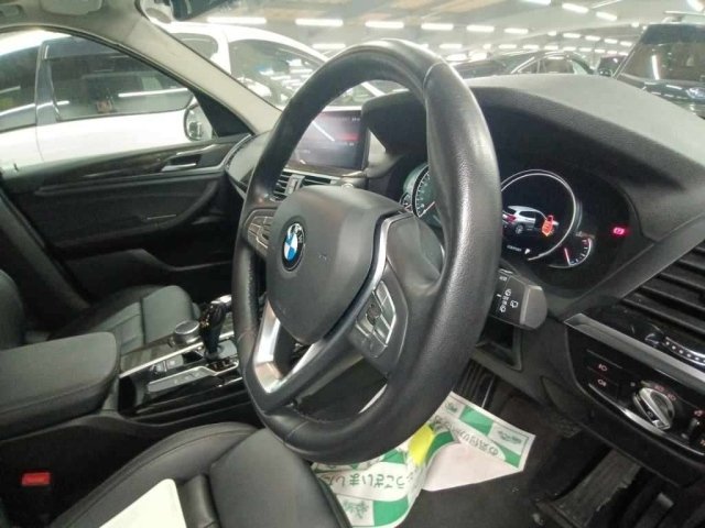 
								2020 BMW X3 20d xDrive X Line full									