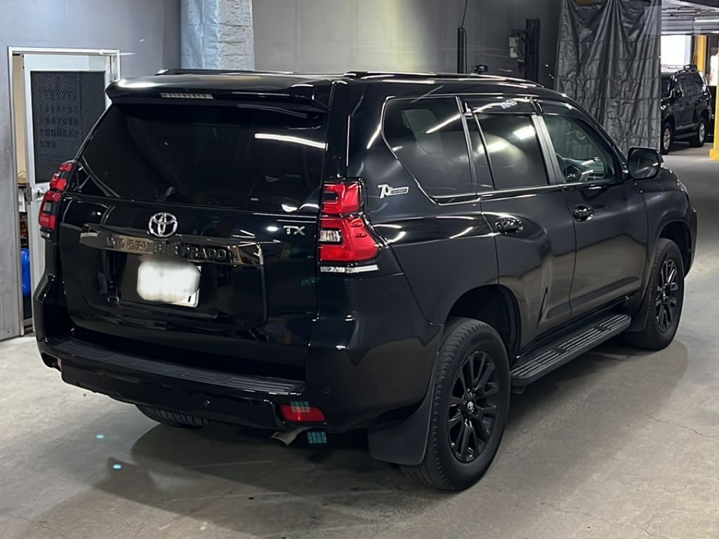 
								2021 Toyota Land Cruiser Prado TX-L 70th Anniversary full									