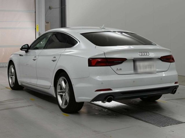 
								2019 Audi A5 Sportback 40 TFSI S Line full									