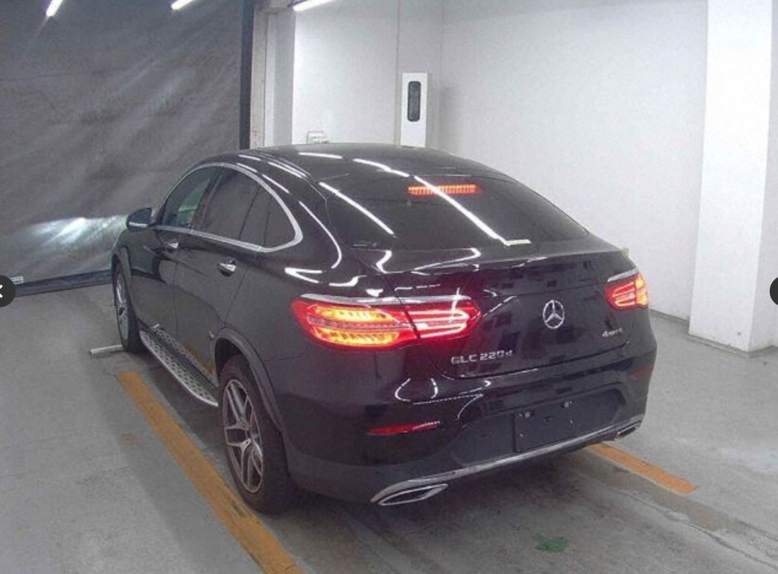 
								2019 Mercedes Benz GLC220d 4Matic Coupe Sport full									