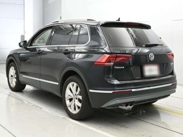 
								2019 Volkswagen Tiguan 2.0 TDI 4motion Highline full									