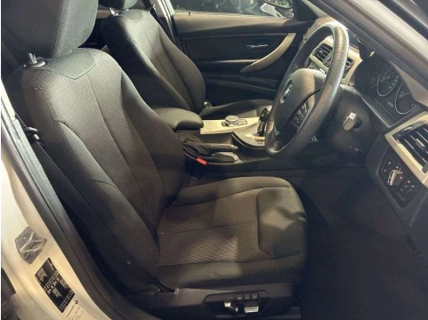 2019 BMW 320d Touring