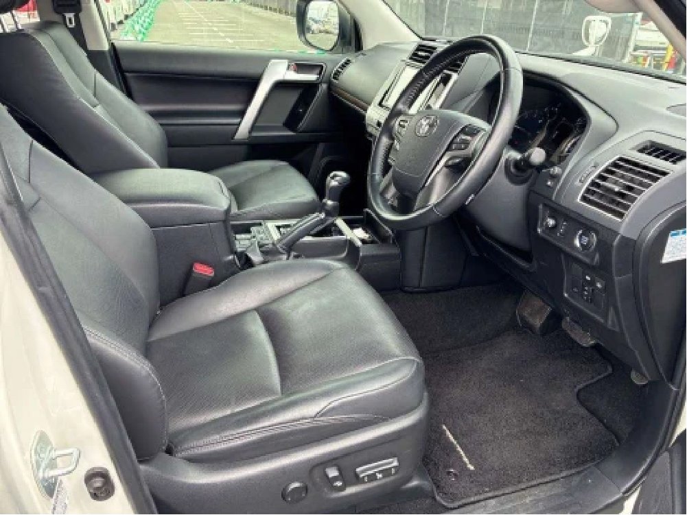 2021 Toyota Land Cruiser Prado TX L