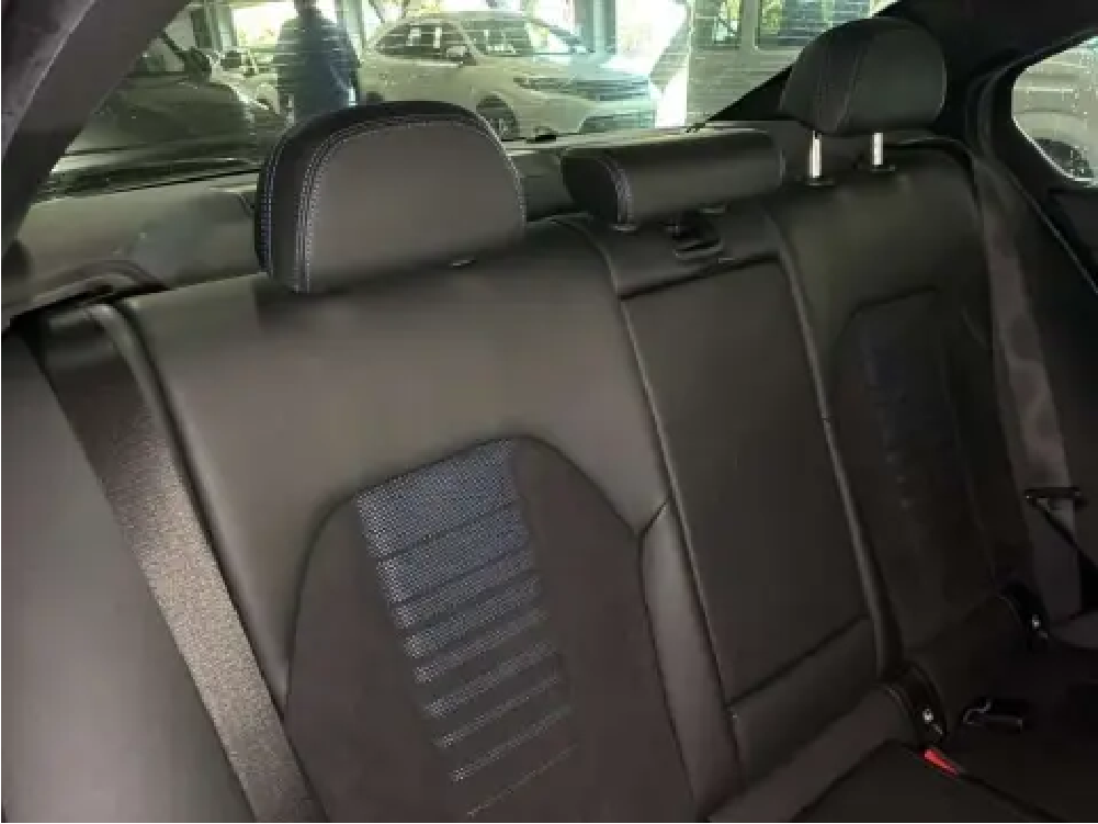 
								2019 BMW 3 Series 330i M Sport full									