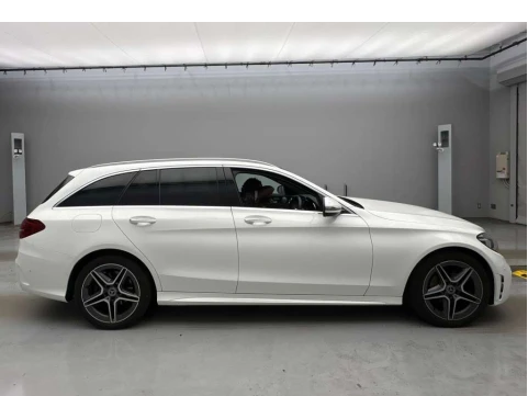 2019 Mercedes-Benz C200 Station Wagon Avantgarde AMG Line