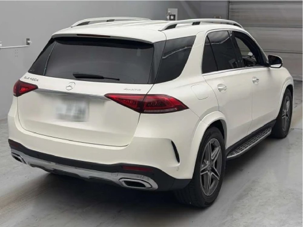 
								2020 Mercedes GLE400d 4Matic Sport full									