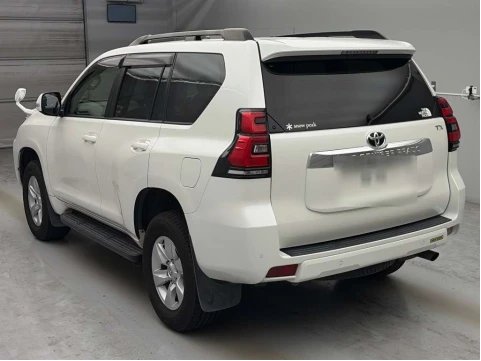 
								2021 Toyota Land Cruiser Prado TX full									