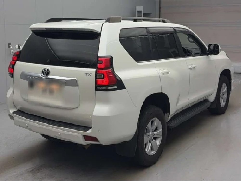
								2021 Toyota Land Cruiser Prado TX L full									