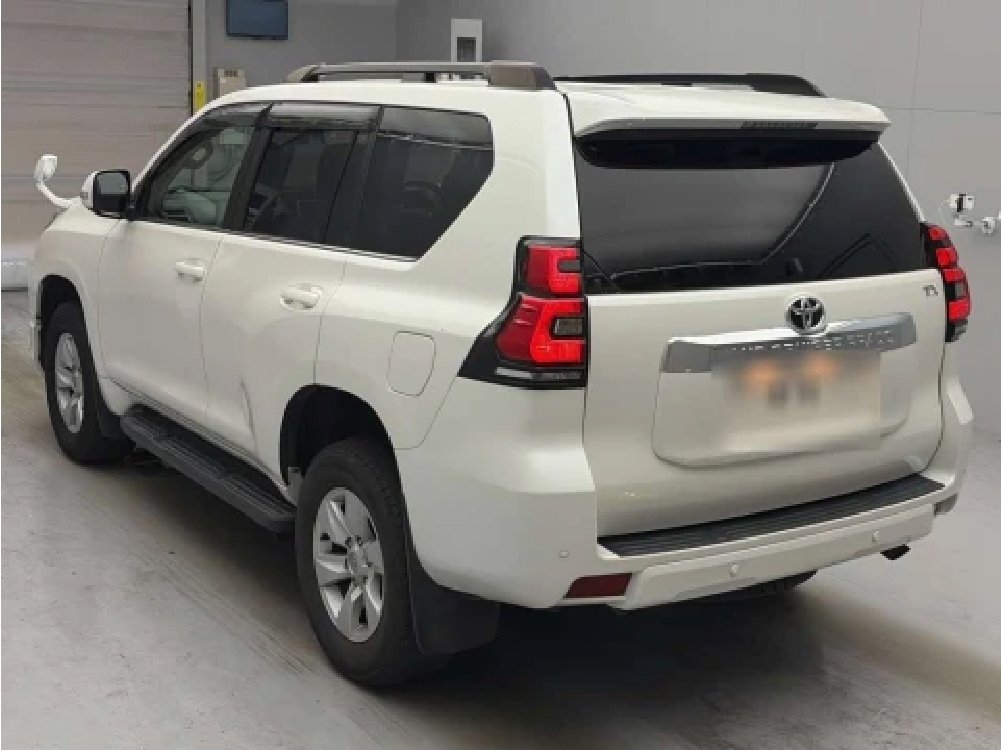 
								2021 Toyota Land Cruiser Prado TX L full									