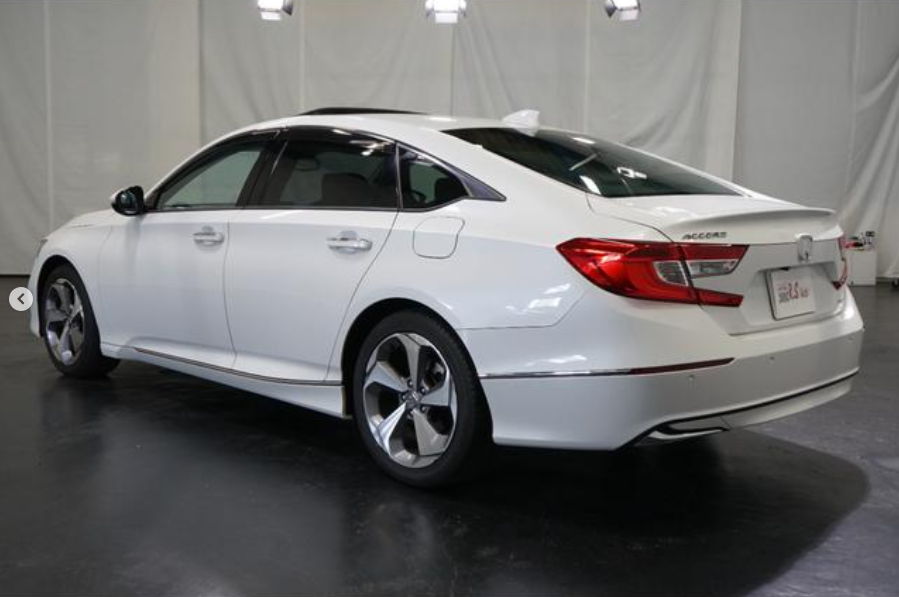 
								Honda Accord EX full									