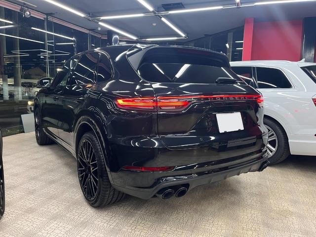 
								2019 Porsche Cayenne Base Grade full									