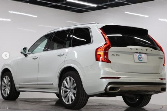 
								Volvo XC90 D5 AWD Inscription full									