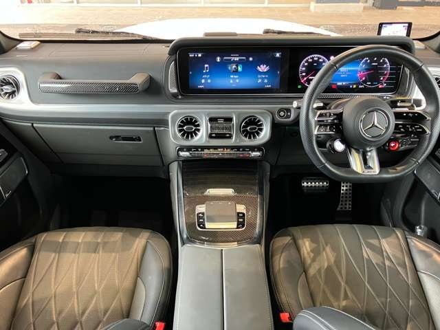 
								2024 Mercedes-Benz AMG G63 full									