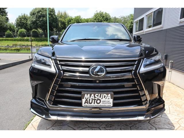 2020 Lexus LX570 Black Sequence